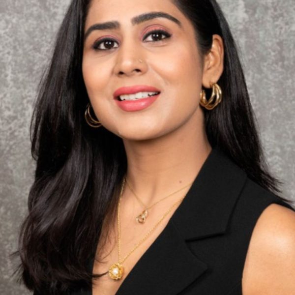 How to Be a Successful Business Woman athira web services